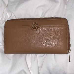 Tory Burch Wallet